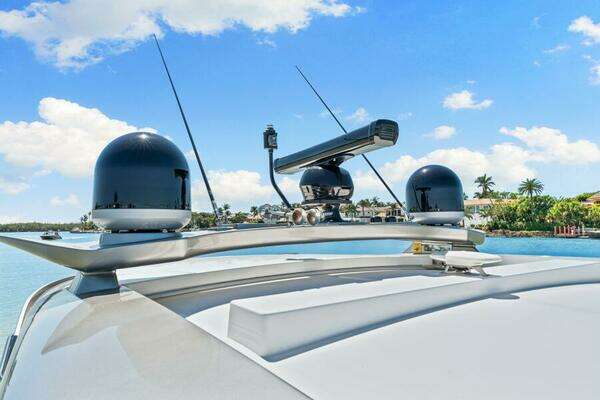 Riviera 5400 Sport Yacht Platinum Edition Yacht For Sale
