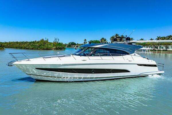 Riviera 5400 Sport Yacht Platinum Edition Yacht For Sale