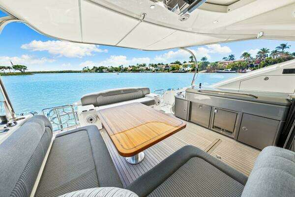 Riviera 5400 Sport Yacht Platinum Edition Yacht For Sale