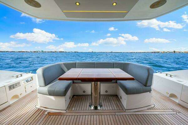 Sunseeker Manhattan 55 Yacht For Sale