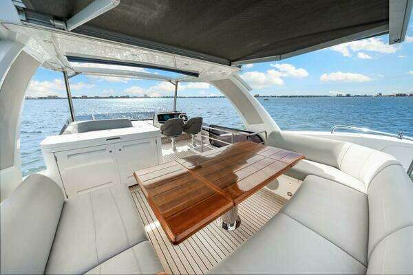 Sunseeker Manhattan 55 Yacht For Sale