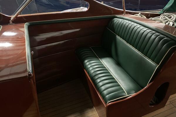 Water Wings 30ft Grand Craft Yacht For Sale Water Wings 30ft Grand Craft Yacht For Sale