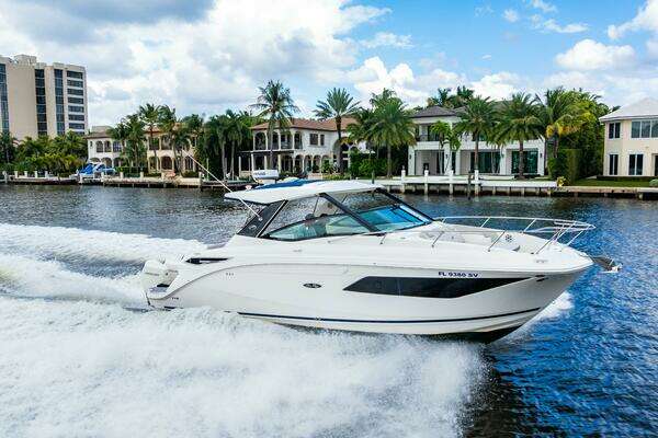 Sea Ray Sundancer 32 Outboard Yacht For Sale