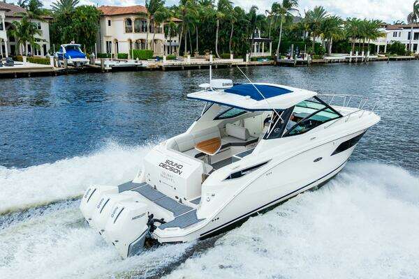 Sea Ray Sundancer 32 Outboard Yacht For Sale