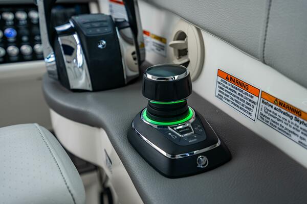 Sound Decision 32ft Sea Ray Yacht For Sale Sound Decision 32ft Sea Ray Yacht For Sale