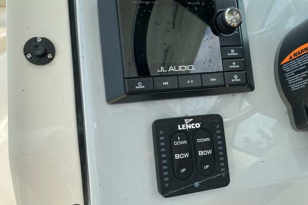 Repete 27ft Pursuit Yacht For Sale