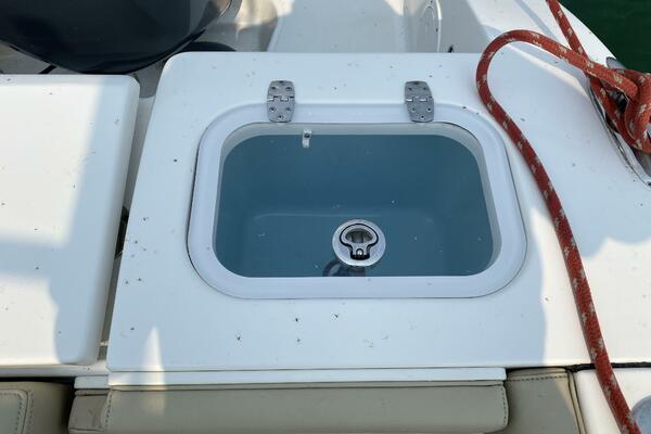 Repete 27ft Pursuit Yacht For Sale