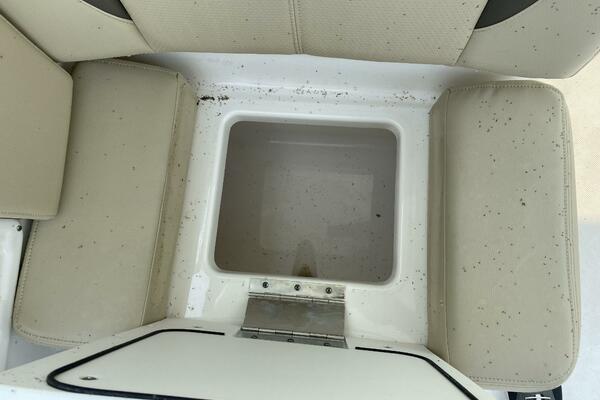 Repete 27ft Pursuit Yacht For Sale