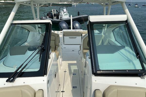 Repete 27ft Pursuit Yacht For Sale