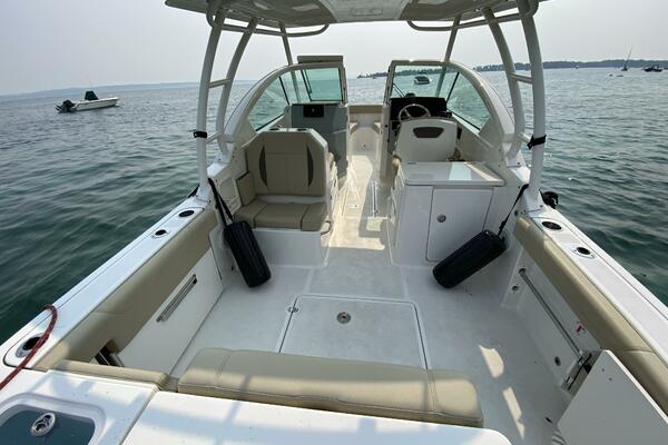 Repete 27ft Pursuit Yacht For Sale