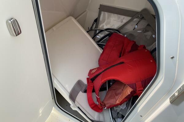 Repete 27ft Pursuit Yacht For Sale