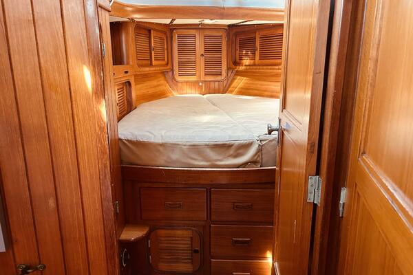 Alabare 36ft Ta Shing Yacht For Sale