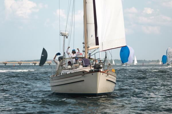 Alabare 36ft Ta Shing Yacht For Sale