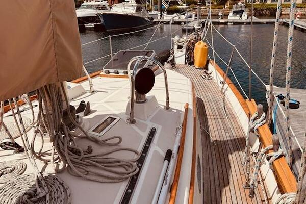 Alabare 36ft Ta Shing Yacht For Sale
