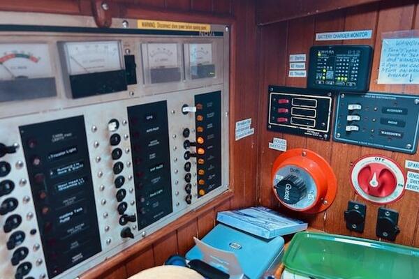 Alabare 36ft Ta Shing Yacht For Sale