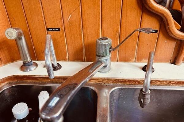 Alabare 36ft Ta Shing Yacht For Sale