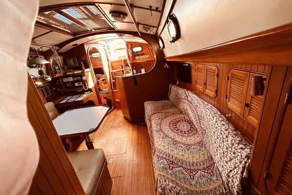 Alabare 36ft Ta Shing Yacht For Sale