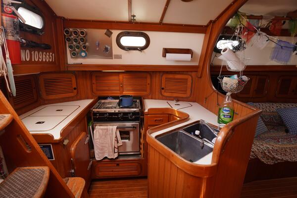 Alabare 36ft Ta Shing Yacht For Sale