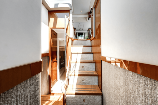 Sea Ray 510 FLYBRIDGE Yacht For Sale