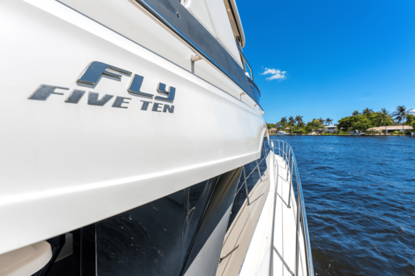 Sea Ray 510 FLYBRIDGE Yacht For Sale