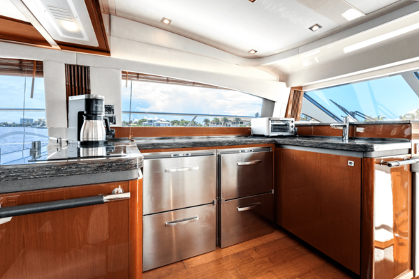 Sea Ray 510 FLYBRIDGE Yacht For Sale