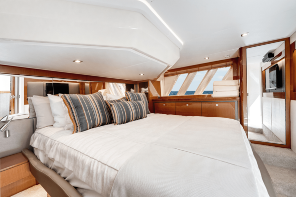 Sea Ray 510 FLYBRIDGE Yacht For Sale
