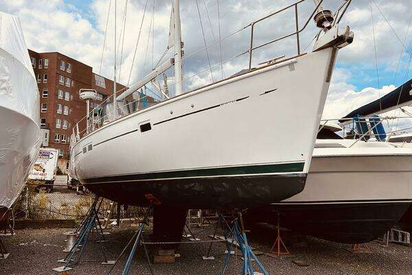 41-ft-Beneteau-2001-411-Morning Star Lynn Massachusetts United States  yacht for sale