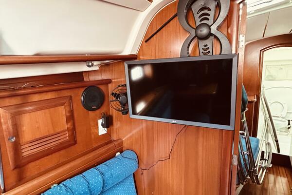 Morning Star 41ft Beneteau Yacht For Sale