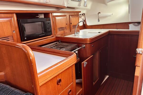 Morning Star 41ft Beneteau Yacht For Sale