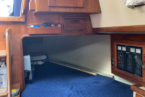 Light Reach 37ft Pacific Seacraft Yacht For Sale