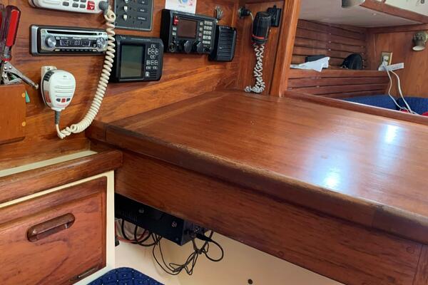 Light Reach 37ft Pacific Seacraft Yacht For Sale