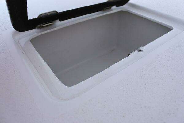 Conch 33 Yacht For Sale