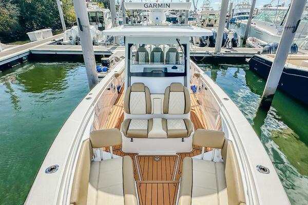Gigi 33ft Everglades Yacht For Sale