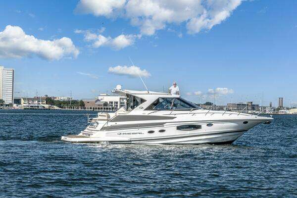 Regal 46 Sport Coupe Yacht For Sale