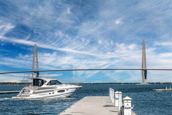 KENDALMAC 46ft Regal Yacht For Sale KENDALMAC 46ft Regal Yacht For Sale