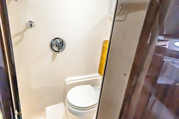 KENDALMAC 46ft Regal Yacht For Sale KENDALMAC 46ft Regal Yacht For Sale