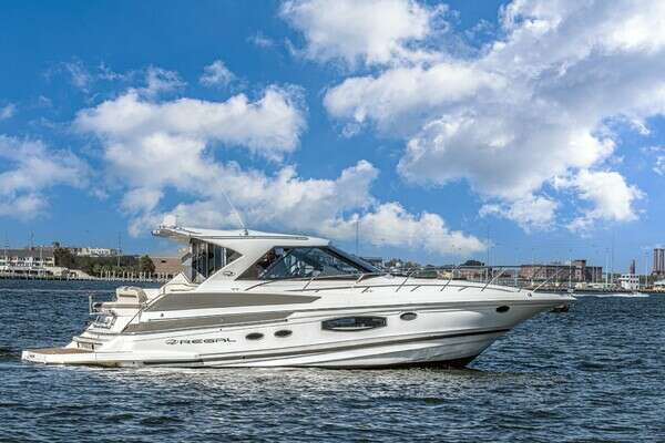 46-ft-Regal-2016-46 Sport Coupe-KENDALMAC Mount Pleasant South Carolina United States  yacht for sale 46-ft-Regal-2016-46 Sport Coupe-KENDALMAC Mount Pleasant South Carolina United States  yacht for sale