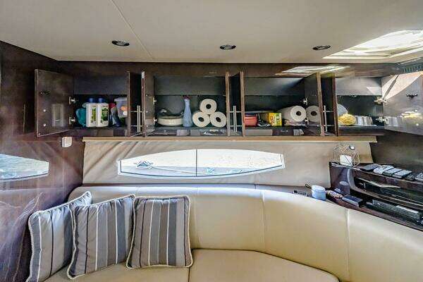 Regal 46 Sport Coupe Yacht For Sale