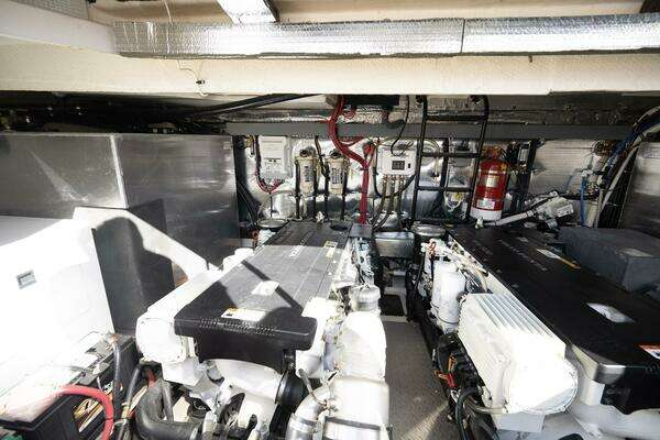 Regal 46 Sport Coupe Yacht For Sale