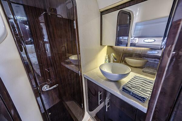 KENDALMAC 46ft Regal Yacht For Sale KENDALMAC 46ft Regal Yacht For Sale