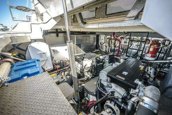 Regal 46 Sport Coupe Yacht For Sale