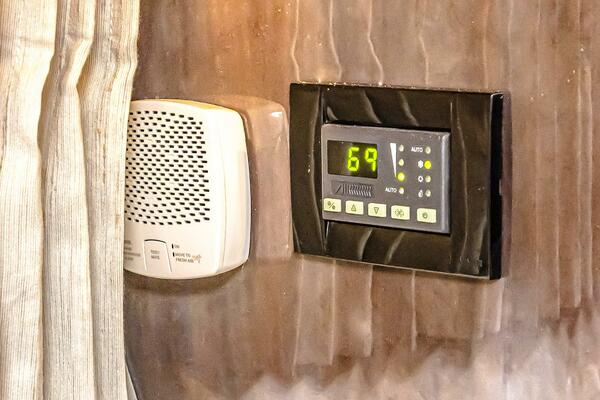 KENDALMAC 46ft Regal Yacht For Sale KENDALMAC 46ft Regal Yacht For Sale