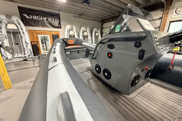 17ft Highfield Yacht For Sale