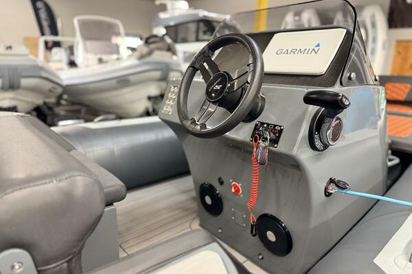 17ft Highfield Yacht For Sale