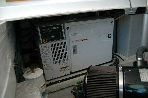 Back Cove 37 Yacht For Sale