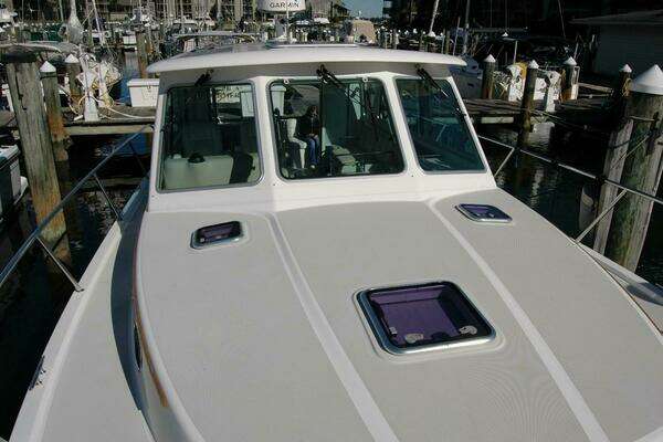 Back Cove 37 Yacht For Sale