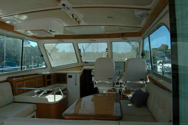 Back Cove 37 Yacht For Sale
