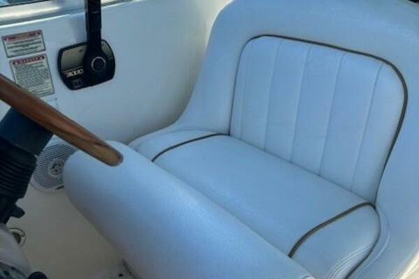 27ft Sea Ray Yacht For Sale 27ft Sea Ray Yacht For Sale