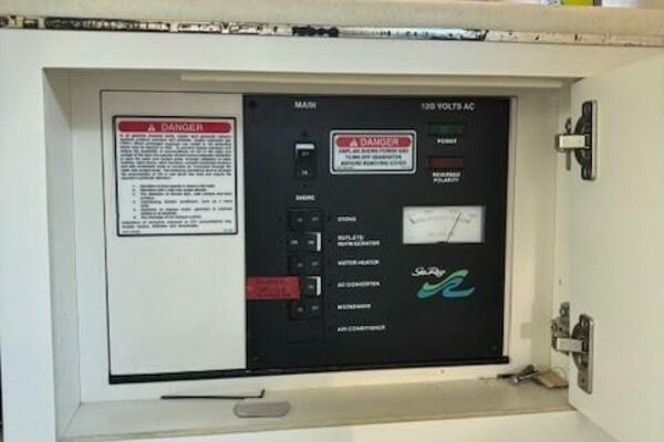 27ft Sea Ray Yacht For Sale 27ft Sea Ray Yacht For Sale