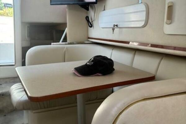 27ft Sea Ray Yacht For Sale 27ft Sea Ray Yacht For Sale